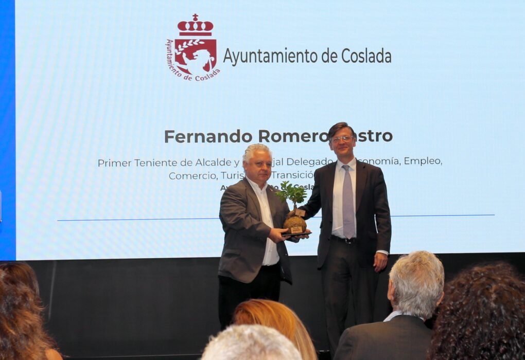El Ayuntamiento de Coslada recibe el premio del Hub Empleo Verde en Madrid