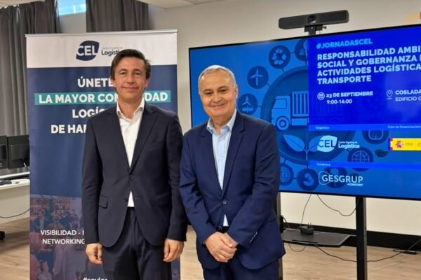 El alcalde de Coslada, Ángel Viveros, inaugura unas jornadas de responsabilidad empresarial en el Centro Español de Logística en el CEXCO
