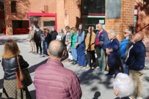 Coslada guarda un minuto de silencio en homenaje a Mari Carmen Abascal
