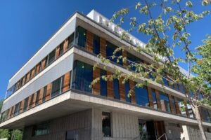 Coslada impulsa la lectura con el ciclo 'Páginas prestadas' en la Biblioteca Luisa Carnés